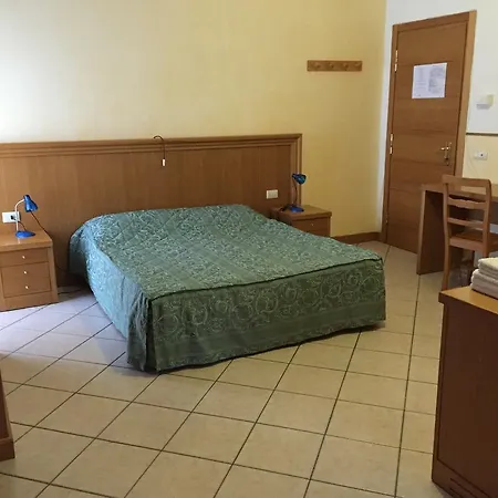 מלון Vallefura 3*